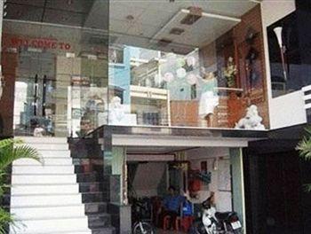 Ava Saigon 2 Hotel 2*