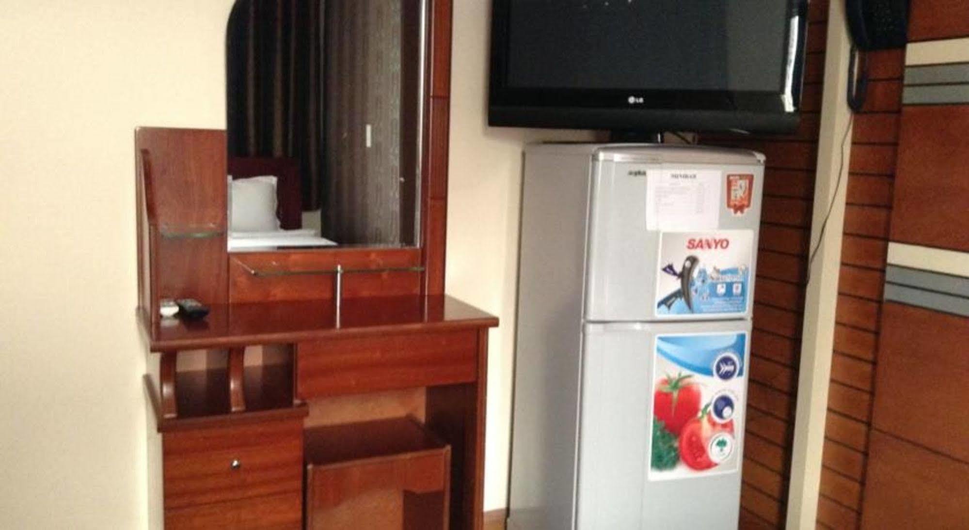 Hotel Ava Saigon 2 2*